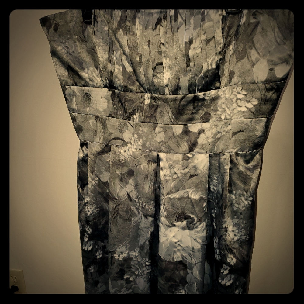 Strapless dress